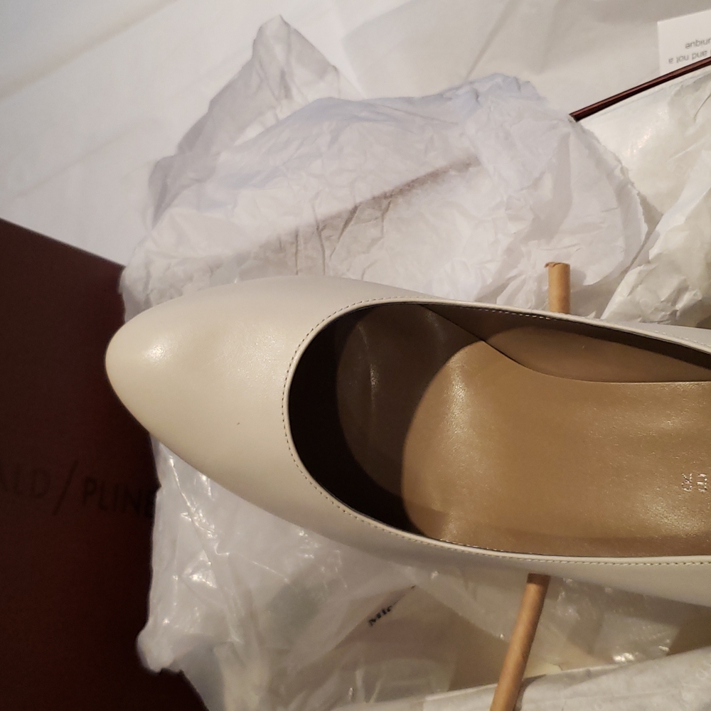 Donald Pliner NEW Pumps Ombre Block Heel Shoes Leather Off-White Women's - Picture 10 of 13